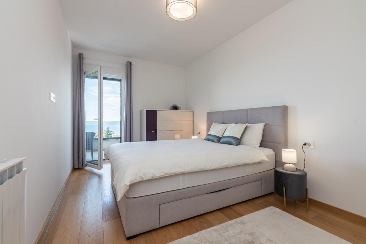 Apartment With Balcony Ocean Paradise كاستاف المظهر الخارجي الصورة